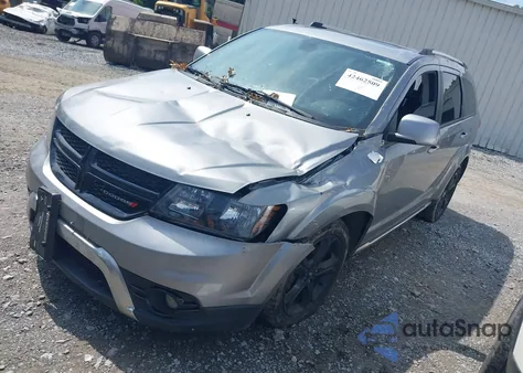 2020 Dodge Journey Crossroad из США, поврежденный, VIN 3C4PDCGB6LT220276